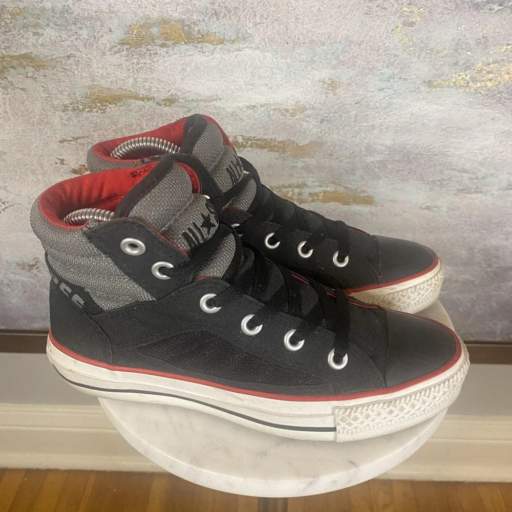 Converse Chuck Taylor All Star Shoes Youth Size 4 Black Red High Top Sneakers